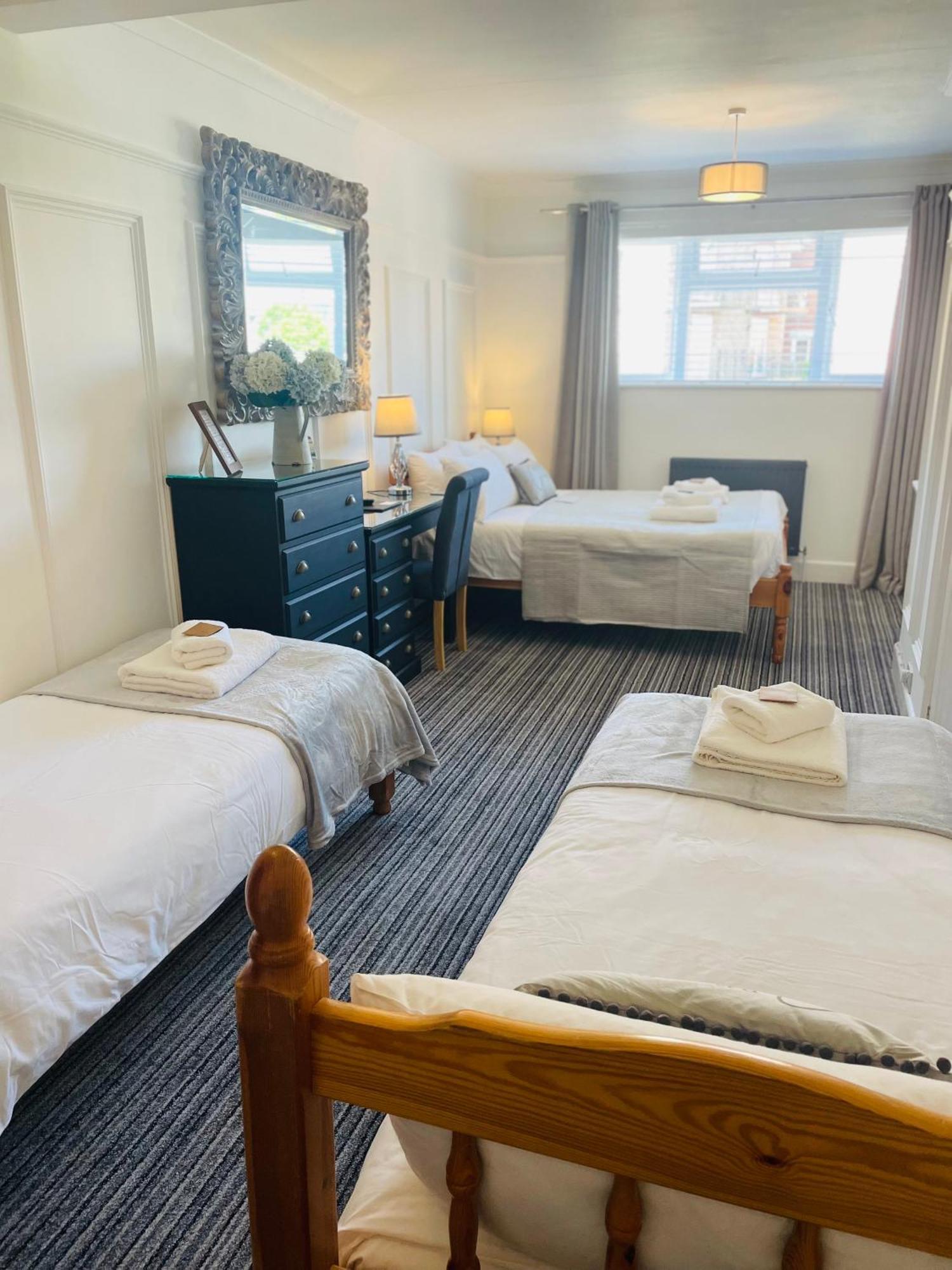 The Limes Hotel Swanage Eksteriør billede